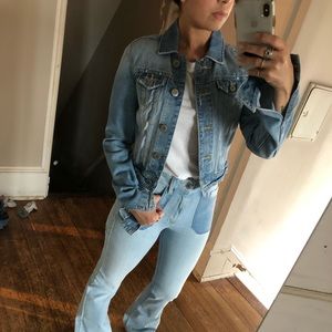 Cropped denim jacket